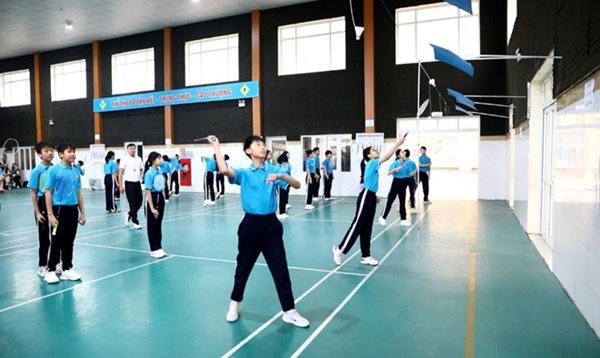 Chuyên đề môn giáo dục thể chất tích hợp giáo dục quốc phòng an ninh thông qua các hoạt động lễ hội truyền thống tại quê hương Hoài Đức- Ảnh 3.