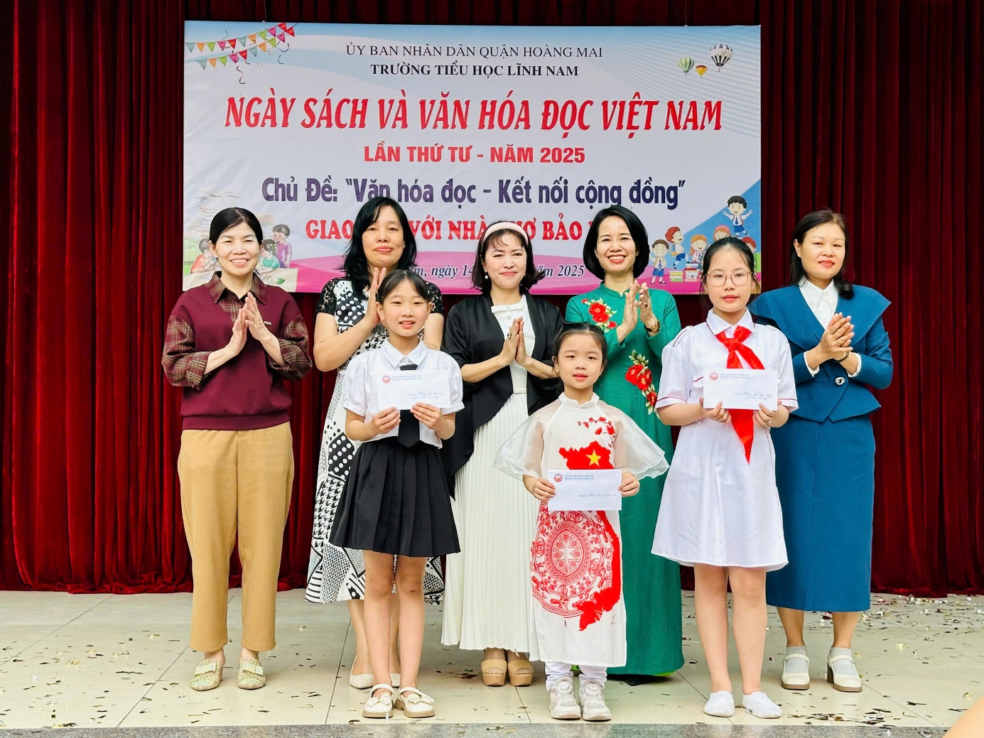 C:\Users\Admin\Downloads\Ngay sach 3.jpg