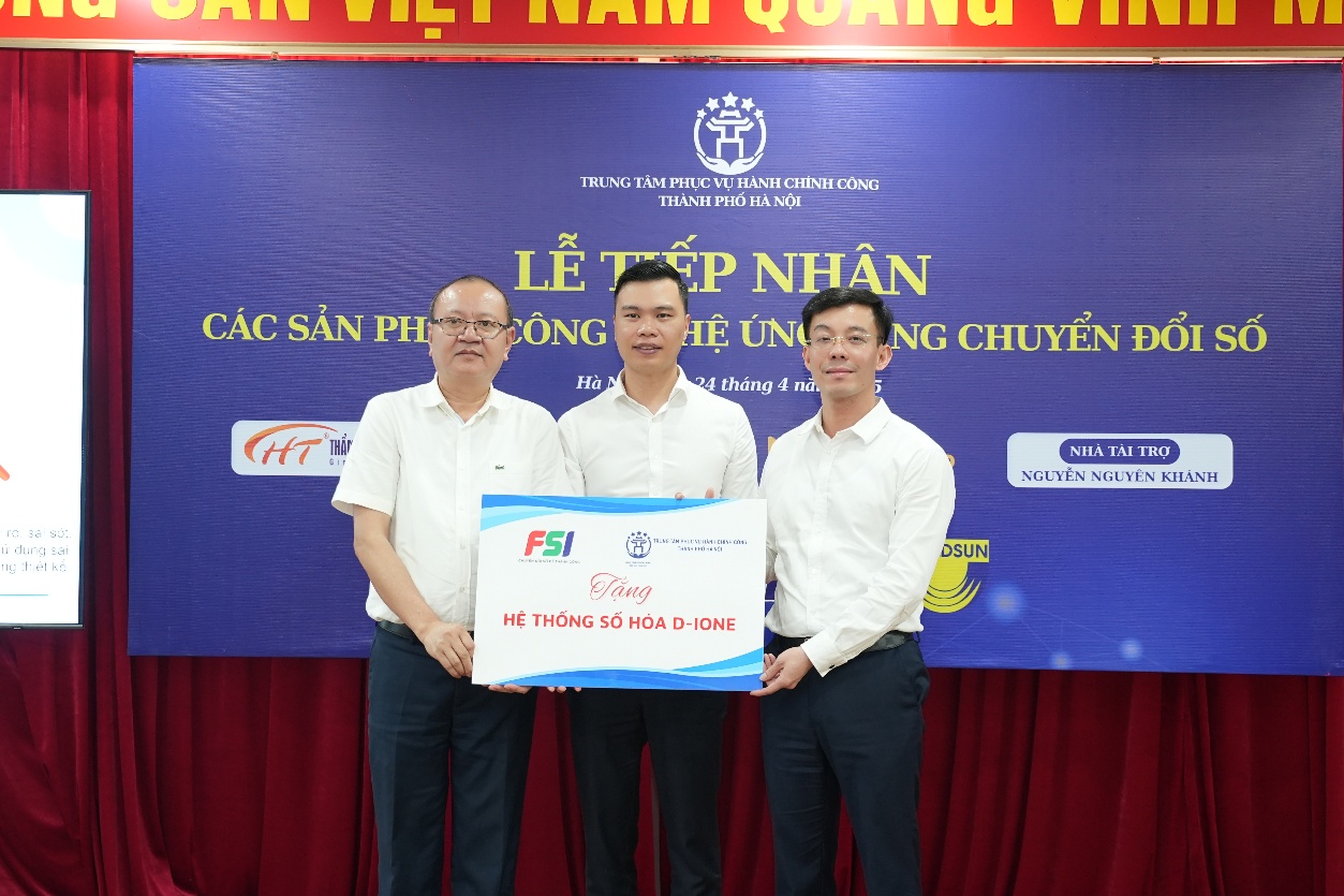 Trung tâm Phục vụ hành chính công: Vững bước trong hành trình số hóa và cải cách hành chính- Ảnh 2.