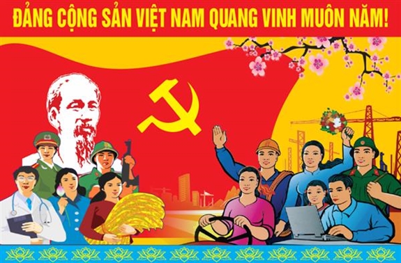Cán bộ, đảng viên tiên phong, gương mẫu đi đầu trong mỗi bước ngoặt của đất nước- Ảnh 2.