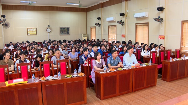Bế mạc lớp Bồi dưỡng nhận thức về Đảng đợt 2 năm 2025- Ảnh 3.