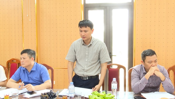 Đồng chí Chủ tịch UBND huyện kiểm tra công tác vi phạm đất đai trên địa bàn huyện- Ảnh 7.