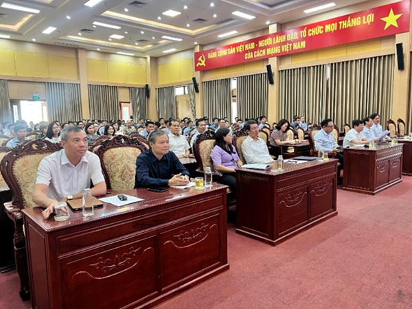 Hoài Đức dự hội nghị quán triệt Nghị quyết Hội nghị lần thứ 11 Ban Chấp hành Trung ương Đảng khóa XIII- Ảnh 2.