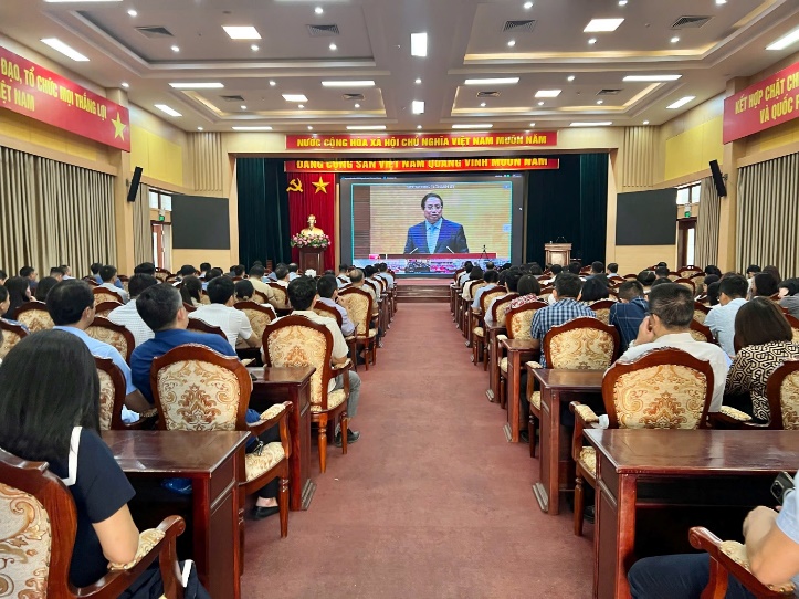 Hoài Đức dự hội nghị quán triệt Nghị quyết Hội nghị lần thứ 11 Ban Chấp hành Trung ương Đảng khóa XIII- Ảnh 3.
