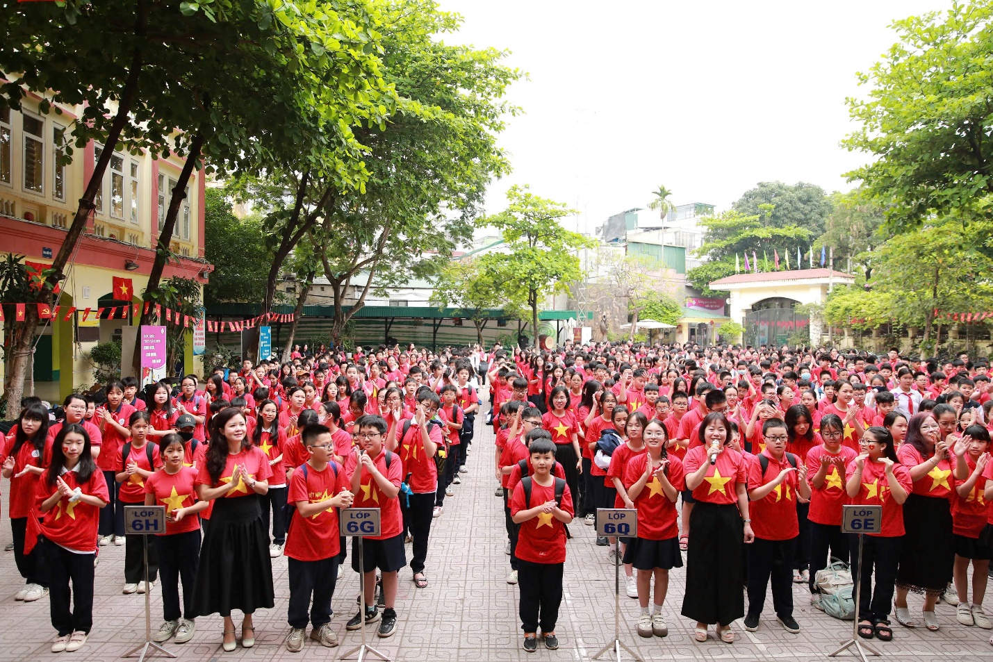 Trường THCS Tân Định tưng bừng kỷ niệm 50 năm ngày- Ảnh 3.