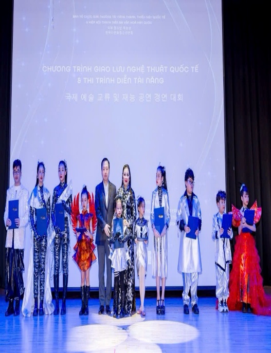Nguyễn Lê Thái Cát Lâm viên ngọc sáng trên bầu trời nghệ thuật- Ảnh 3.