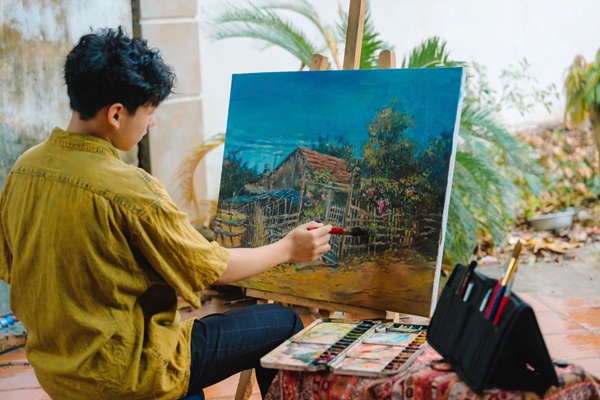 Nguyễn Đăng Hải Nam - “Chữa lành” nhờ hội họa- Ảnh 1.