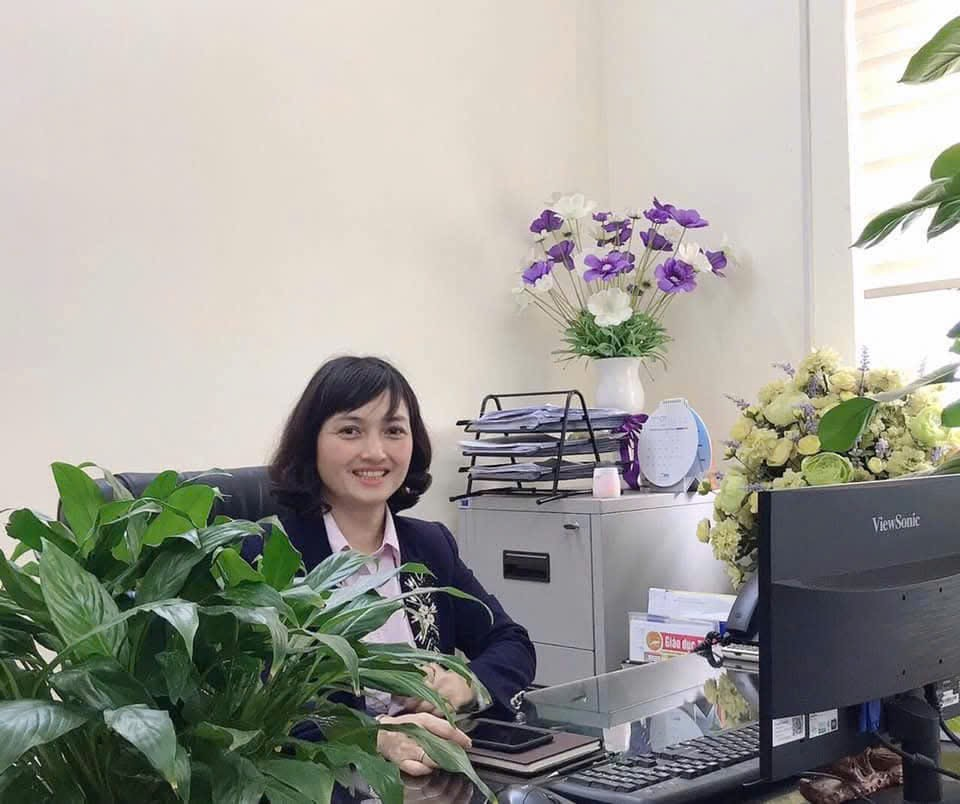 Nhà giáo Lê Thị Tường Vi –  Một cán bộ quản lý  tâm huyết, mẫu mực và ân cần- Ảnh 1.