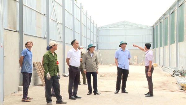 Hoài Đức quyết liệt xử lý các vi phạm về đất đai, trật tự xây dựng trong giai đoạn sắp xếp đơn vị hành chính các cấp- Ảnh 4.