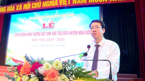 Hoài Đức tuyên dương, khen thưởng 489 học sinh giỏi tiêu biểu năm học 2024-2025- Ảnh 4.