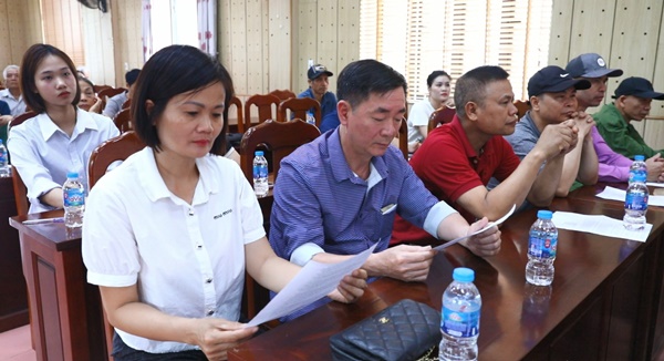 Nâng cao kiến thức, kỹ năng phòng cháy chữa cháy cho chủ hộ thuê trọ, nhà ở kết hợp sản xuất kinh doanh tại xã An Thượng- Ảnh 4.