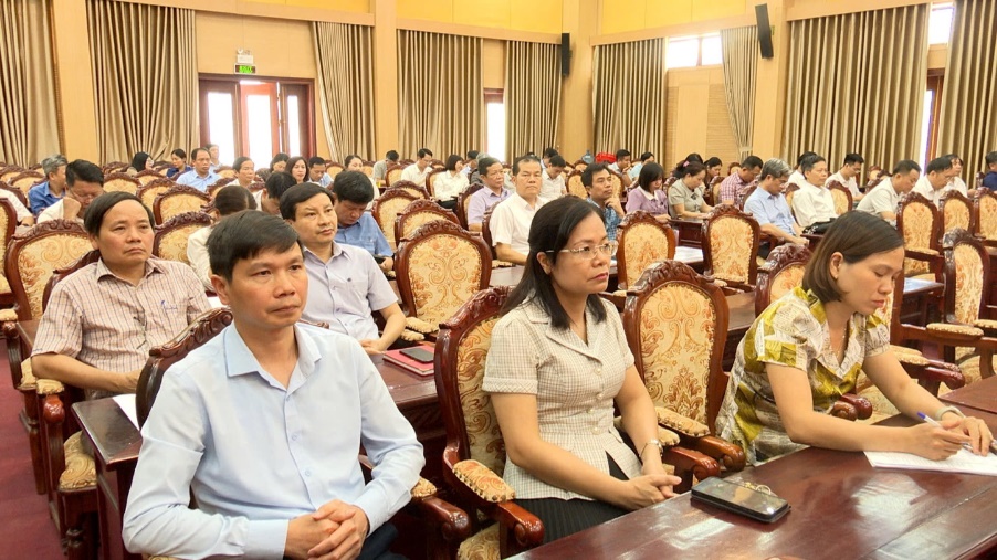 Thành ủy Hà Nội quán triệt, triển khai Kế hoạch tổ chức Đại hội đảng bộ các cấp tiến tới Đại hội đại biểu Đảng bộ thành phố Hà Nội lần thứ XVIII nhiệm kỳ 2025-2030 và Hướng dẫn sắp xếp cán bộ khi sắp xếp, tổ chức lại ĐVHC- Ảnh 2.