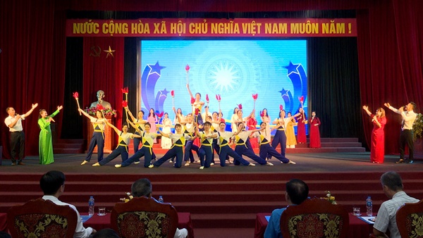 Hoài Đức phát động Tháng hành động về An toàn, vệ sinh lao động và Tháng Công nhân năm 2025- Ảnh 1.
