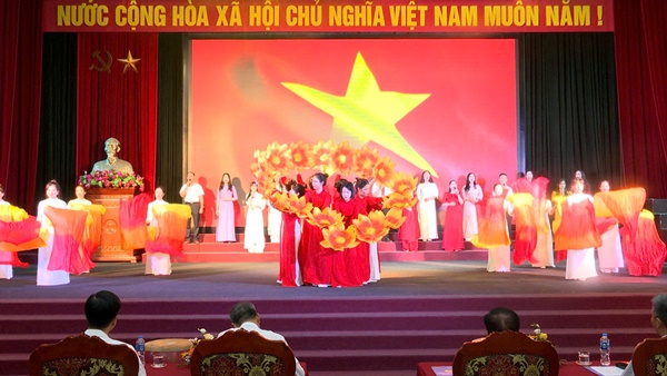 Hoài Đức phát động Tháng hành động về An toàn, vệ sinh lao động và Tháng Công nhân năm 2025- Ảnh 2.