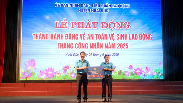 Hoài Đức phát động Tháng hành động về An toàn, vệ sinh lao động và Tháng Công nhân năm 2025- Ảnh 8.