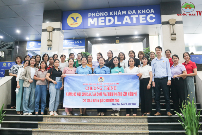 Liên đoàn lao động huyện phối hợp với Phòng khám Medlatec tổ chức khám sức khỏe cho 100 nữ công nhân, viên chức, lao động có hoàn cảnh khó khăn- Ảnh 8.