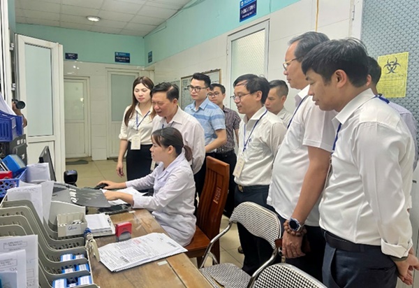 Sở Y tế Hà Nội thẩm định các điều kiện triển khai hồ sơ bệnh án điện tử tại Bệnh viện đa khoa Hoài Đức- Ảnh 8.