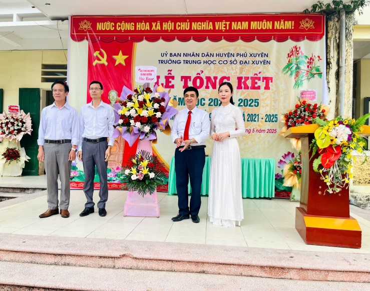 C:\Users\Admin\Desktop\C2 LĐ TANG HOA.jpg