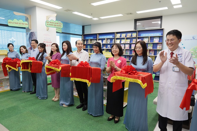 https://soyte.hanoi.gov.vn/documents/5065338/8914568/IMG_4551.JPG/7b35e7e9-c4c8-4963-9ff0-d744fdfbd04d?t=1748500878564