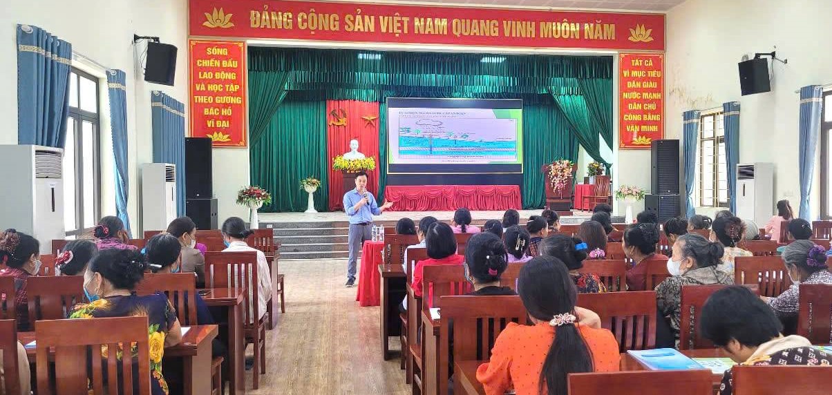 C:\Users\Admin\Desktop\HUYỆN ỦY - UBND HUYỆN\MỚI\HPN tập huấn- GV.jpg