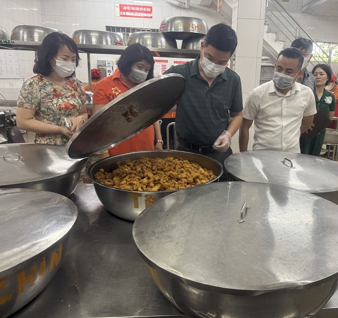 https://soyte.hanoi.gov.vn/documents/5064476/8845366/6fb53a4b6bb4d9ea80a5.jpg/8a25fe1c-0eb5-4ccc-a595-4eec899cdd4e?t=1746603952338