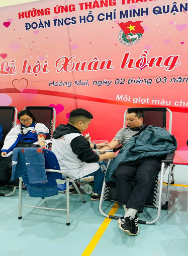 Chú bảo vệ Cung Bảo Tuyền người lặng lẽ giữ bình yên nơi cổng trường Mầm non Hoa Sữa- Ảnh 2.
