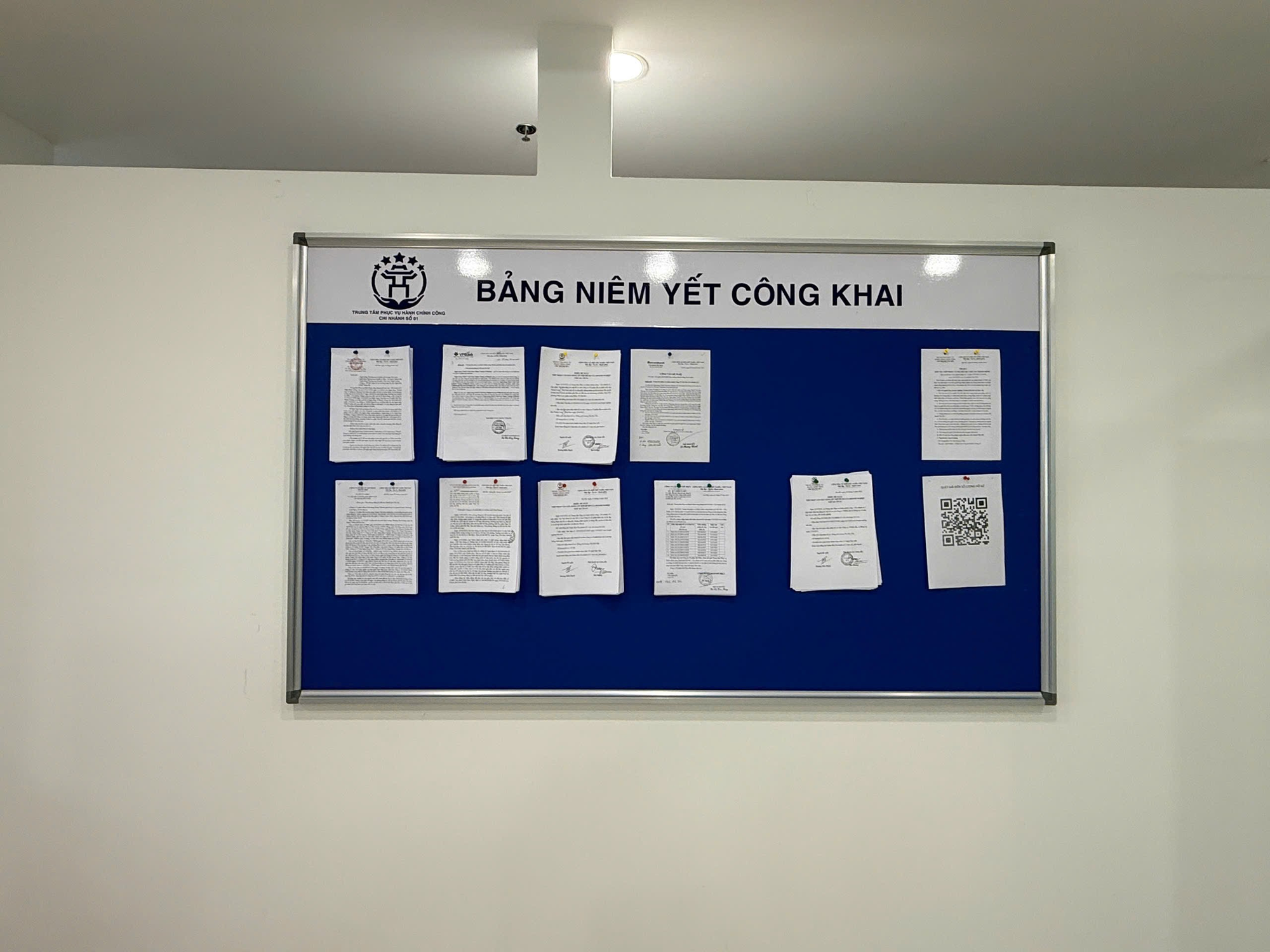 Tạo thuận lợi cho doanh nghiệp, tổ chức, ngân hàng khi nộp hồ sơ đất đai tại Chi nhánh số 01 – Trung tâm Phục vụ hành chính công Thành phố- Ảnh 3.