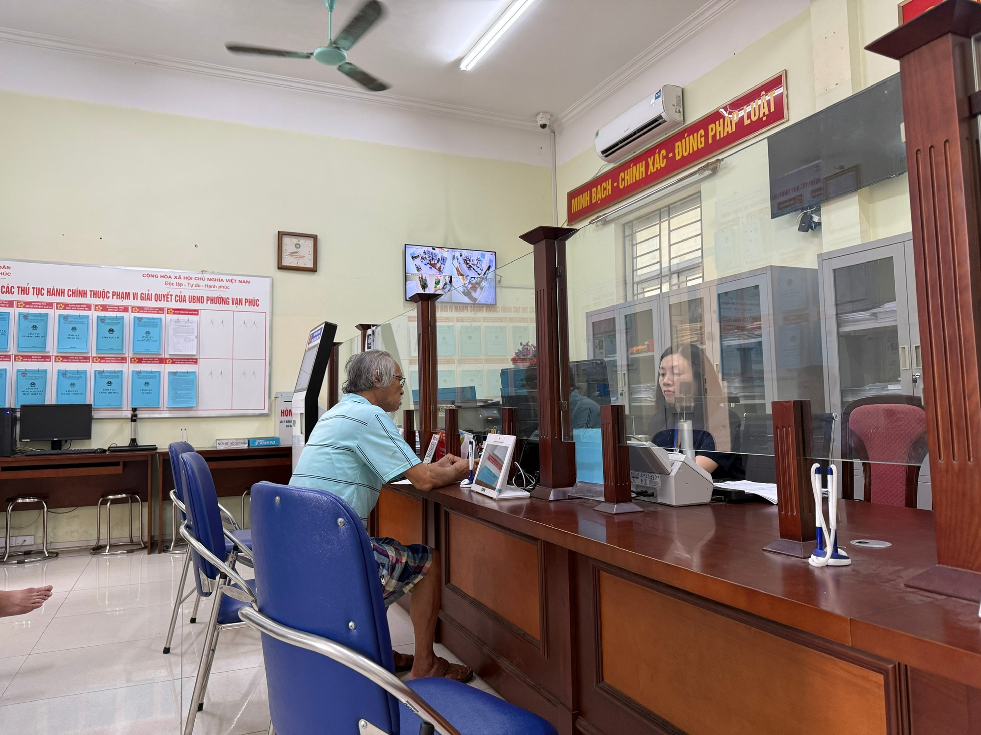 Hà Nội: Sắp xếp lại toàn bộ đơn vị hành chính cấp xã, chính thức hoạt động từ ngày 01/7/2025- Ảnh 2.