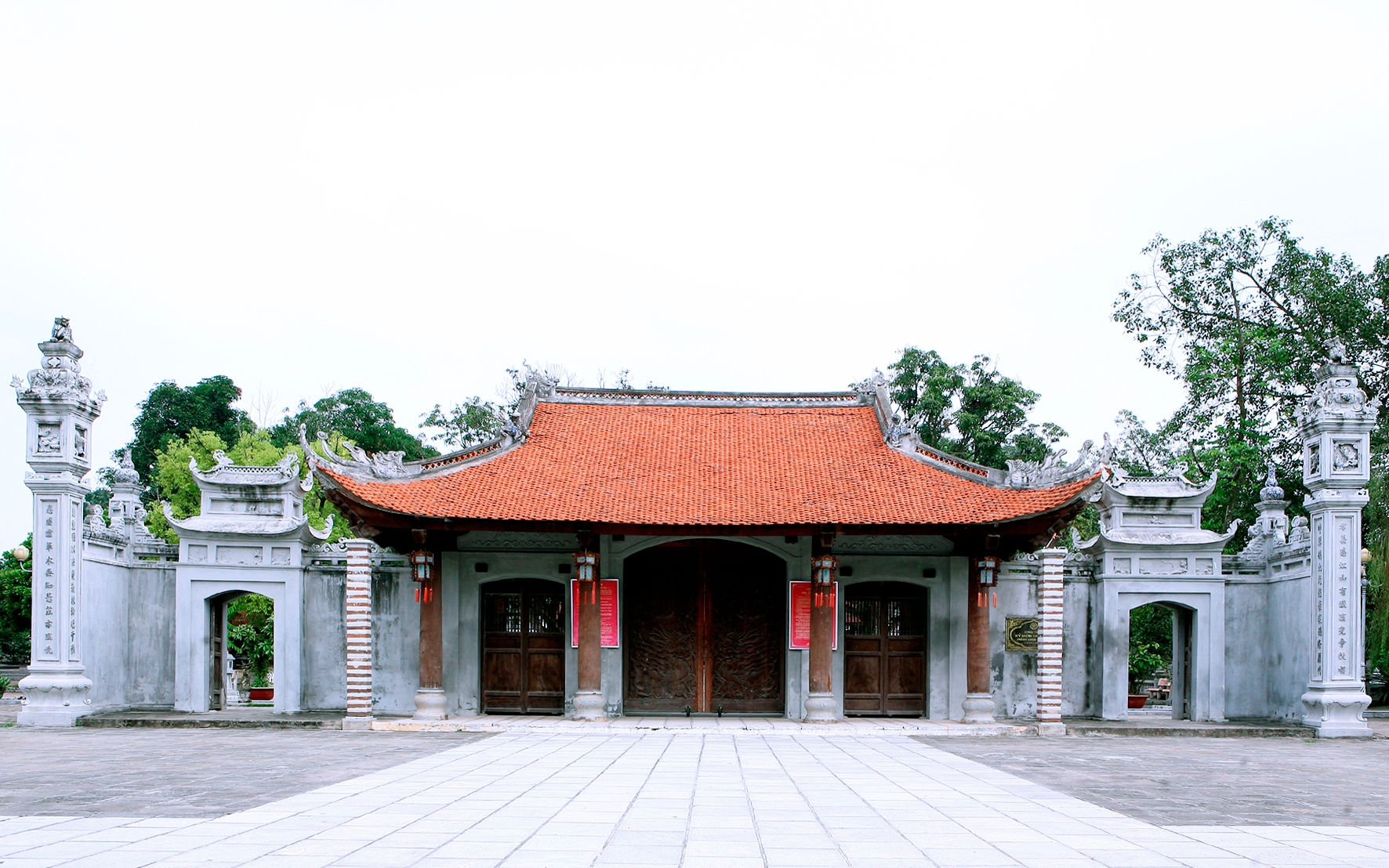Đền Hai Bà Trưng - Di tích Quốc gia đặc biệt, huyện Mê Linh, thành phố Hà Nội điểm đến hấp dẫn du lịch văn hóa tâm linh đối với du khách thập phương