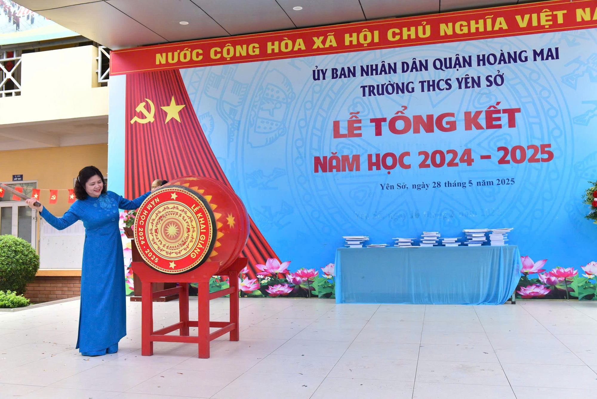 Trường THCS Yên Sở long trọng tổ chức lễ tổng kết năm học 2024 - 2025- Ảnh 3.