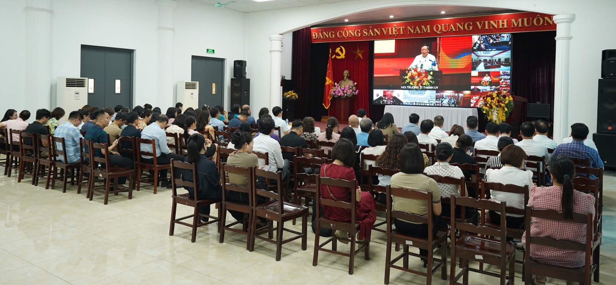 Phường Yên Hòa: Tiếp sóng Hội nghị trực tuyến tập huấn chuyên môn, nghiệp vụ cho cán bộ, công chức, viên chức thành phố vận hành thử nghiệm mô hình chính quyền địa phương hai cấp- Ảnh 4.