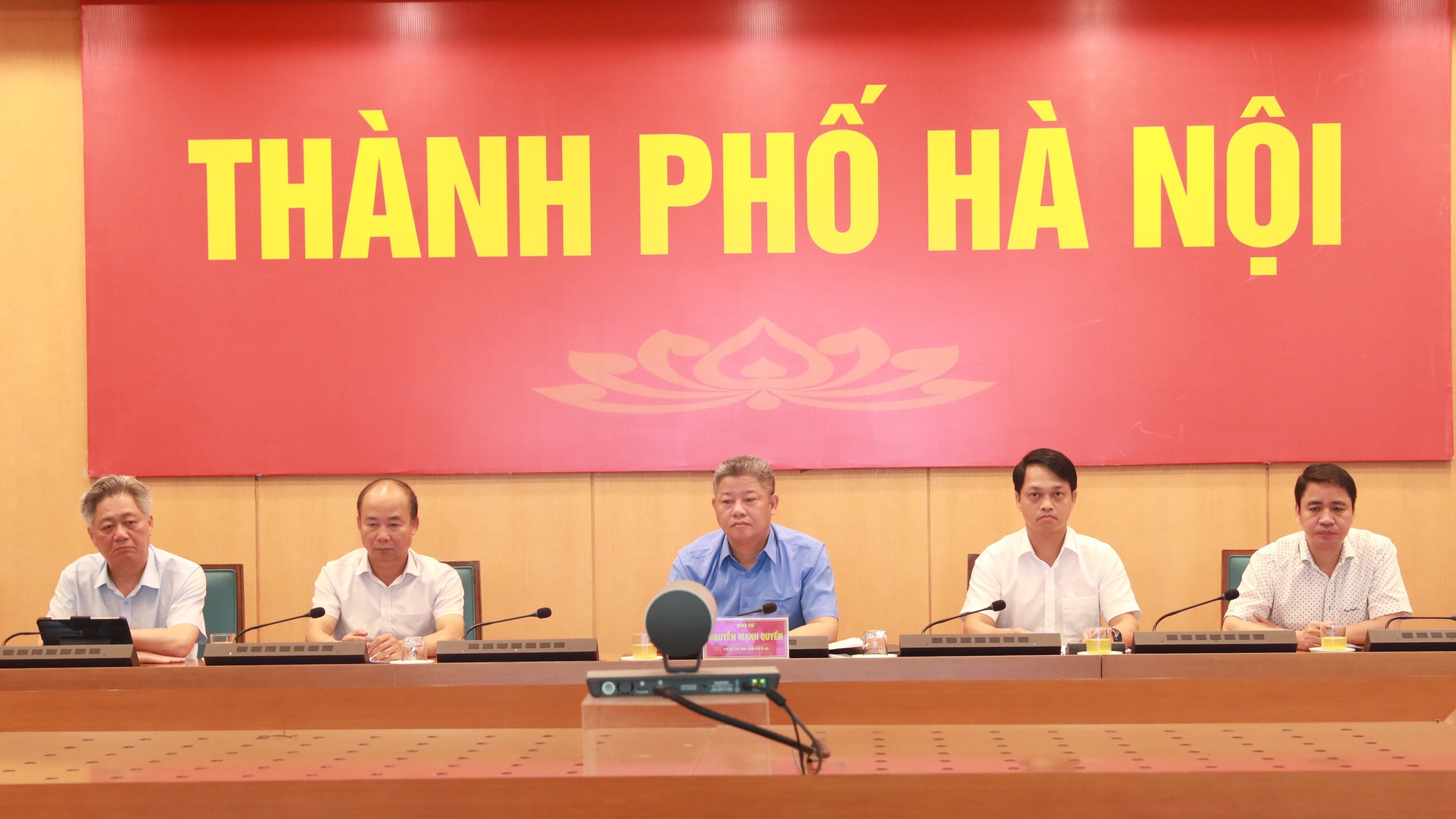 Quyết liệt tháo gỡ vướng mắc, điểm nghẽn trong bối cảnh sắp xếp đơn vị hành chính cấp tỉnh, xã và chính quyền địa phương 2 cấp- Ảnh 2.