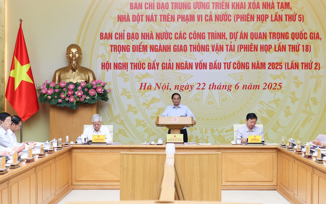 Thủ tướng Chính phủ Phạm Minh Chính chủ trì Hội nghị tại điểm cầu Trung ương