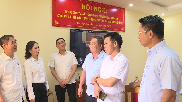 Quận Hà Đông sẵn sàng vận hành thử nghiệm chính quyền 2 cấp từ ngày 20/6- Ảnh 2.