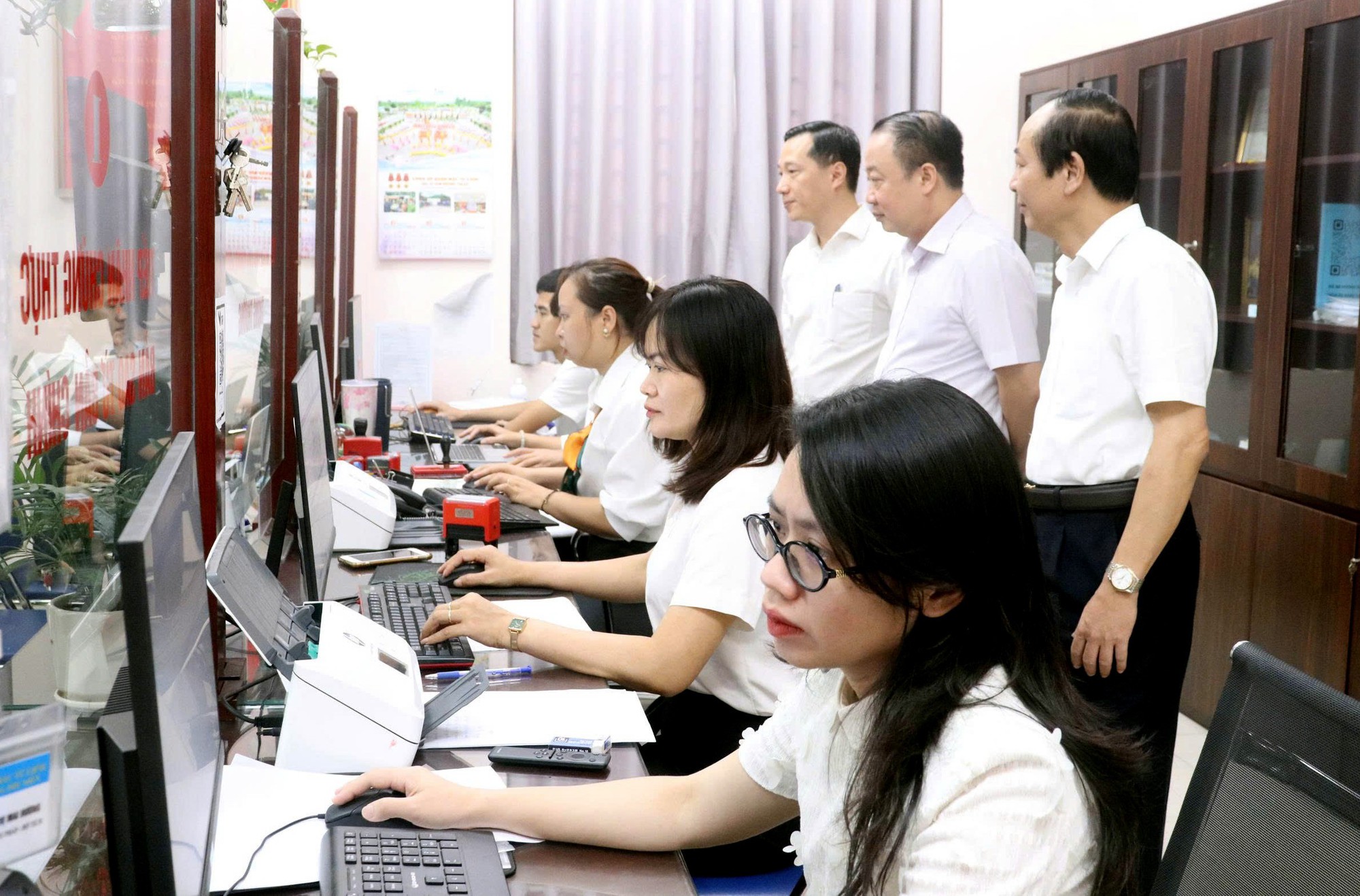 Vận hành thử nghiệm mô hình chính quyền mới thông suốt tại quận Bắc Từ Liêm- Ảnh 3.