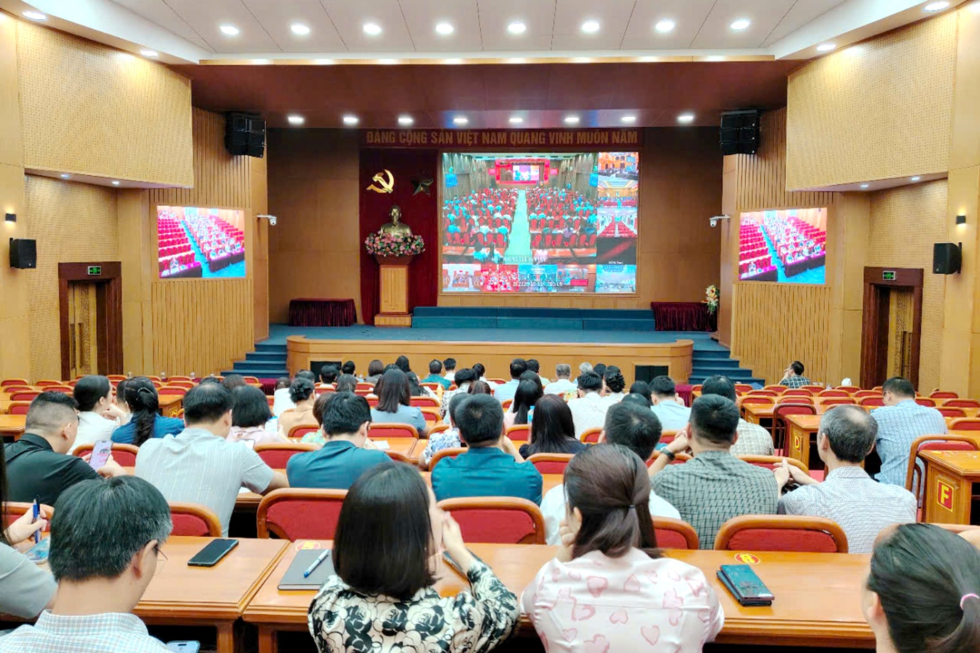 https://thanhxuan.hanoi.gov.vn/documents/815068/8182480/Ph%C6%B0%E1%BB%9Dng+thanh+xu%C3%A2n.jpg/fd1693f4-1b46-439a-a861-09330610a405?t=1750326780585