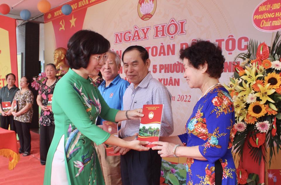 Tưng bừng Ngày hội đại đoàn kết toàn dân tộc tại quận Thanh Xuân- Ảnh 2.