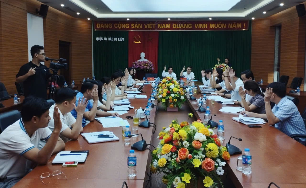 Bắc Từ Liêm vận hành thử nghiệm chính quyền 5 phường mới theo 10 nội dung- Ảnh 2.