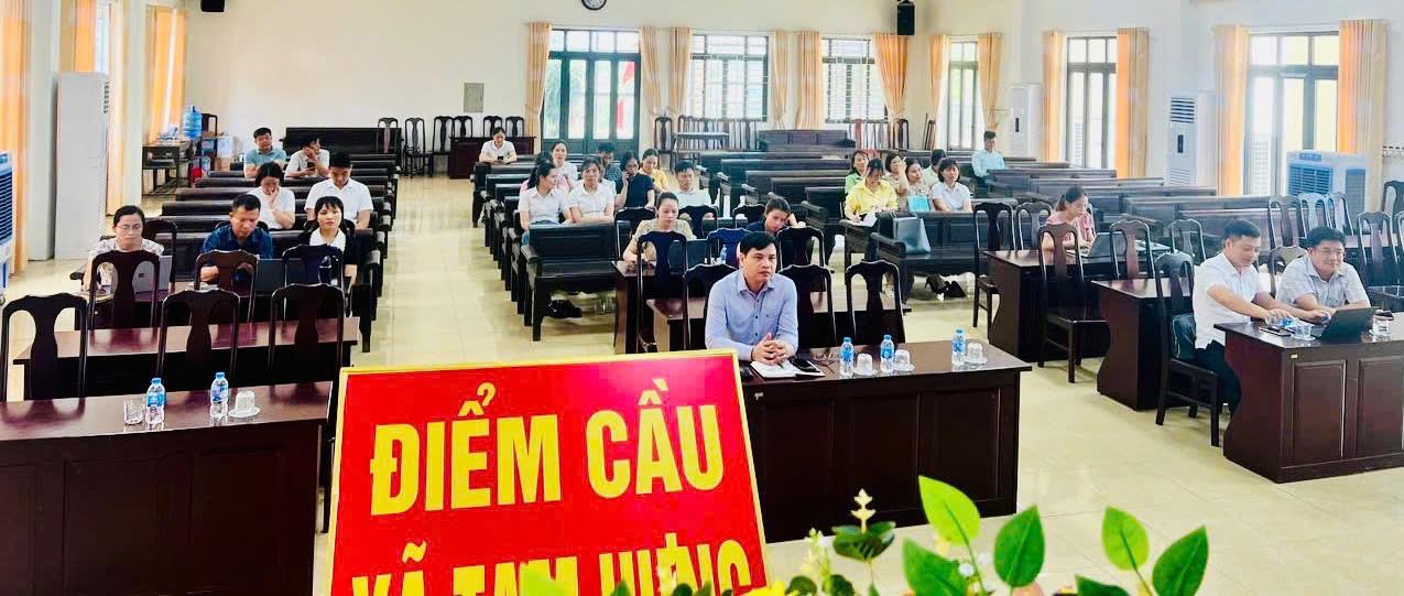 Xã Tam Hưng (mới) tập huấn, sẵn sàng vận hành mô hình chính quyền địa phương hai cấp- Ảnh 1.
