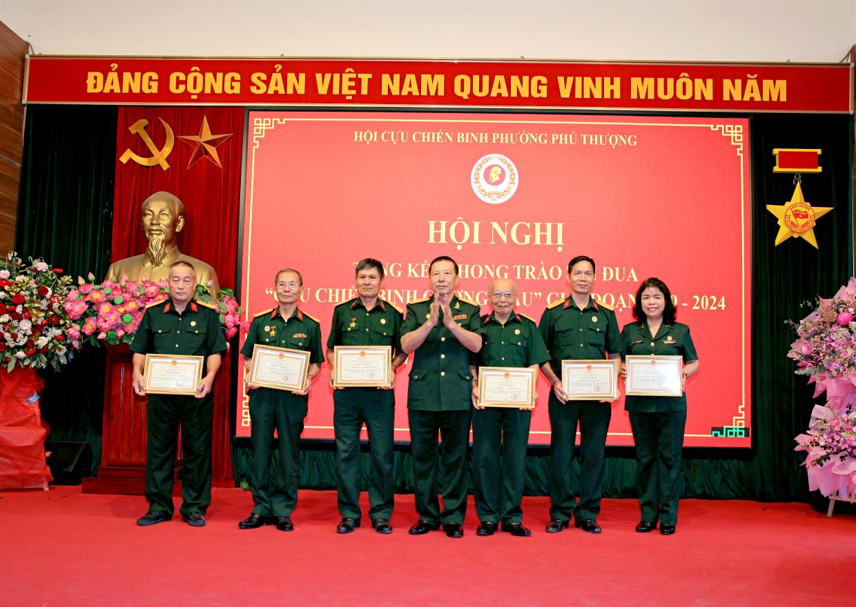 HỘI CCB PHƯỜNG PHÚ THƯỢNG ( QUẬN TÂY HỒ): PHONG TRÀO THI ĐUA THỰC SỰ LÀ ĐỘNG LỰC MẠNH, GÓP PHẦN THỰC HIỆN HIỆU QUẢ CÁC NHIỆM VỤ- Ảnh 6.