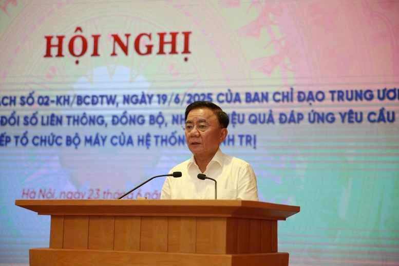 Hội nghị quán triệt triển khai Kế hoạch thúc đẩy chuyển đổi số đáp ứng yêu cầu sắp xếp tổ chức bộ máy của hệ thống chính trị- Ảnh 6.