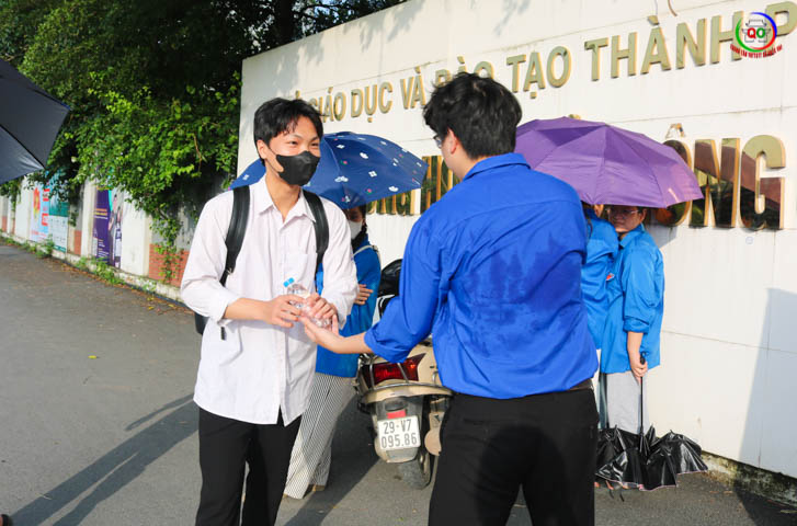 Gần 3.000 thí sinh huyện Quốc Oai bước vào thi tốt nghiệp THPT thuận lợi- Ảnh 5.