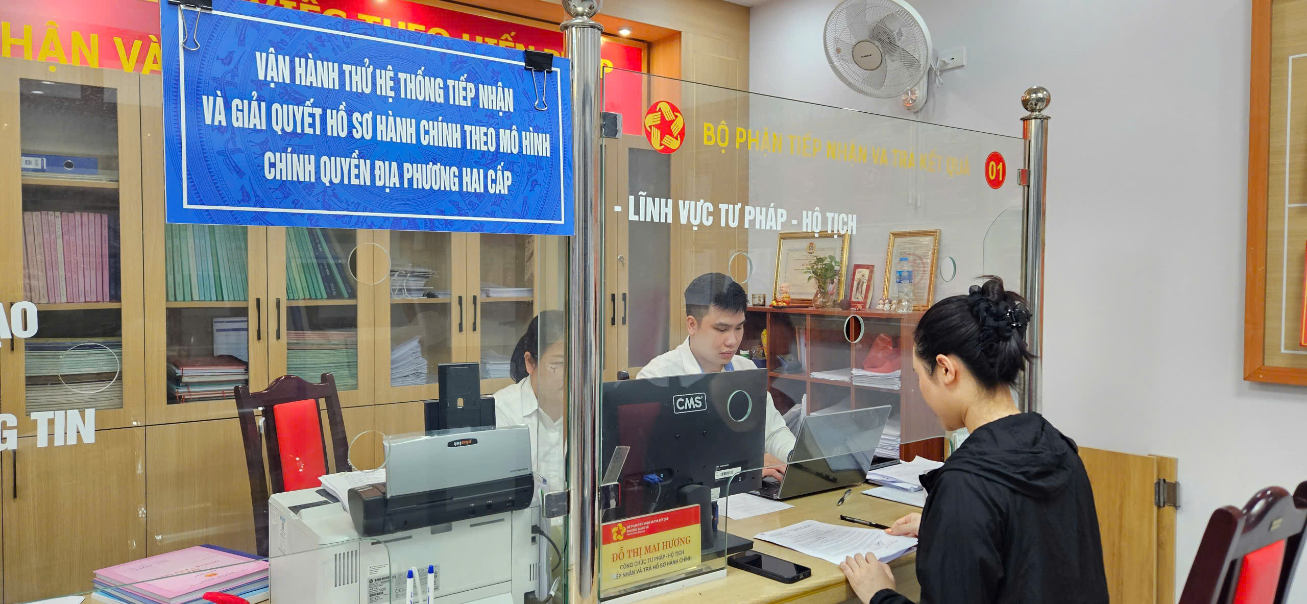 Phường Giảng Võ:  03 Điểm tiếp nhận, giải quyết thủ tục hành chính sẵn sàng phục vụ người dân và doanh nghiệp ngày từ 01/7/2025- Ảnh 1.