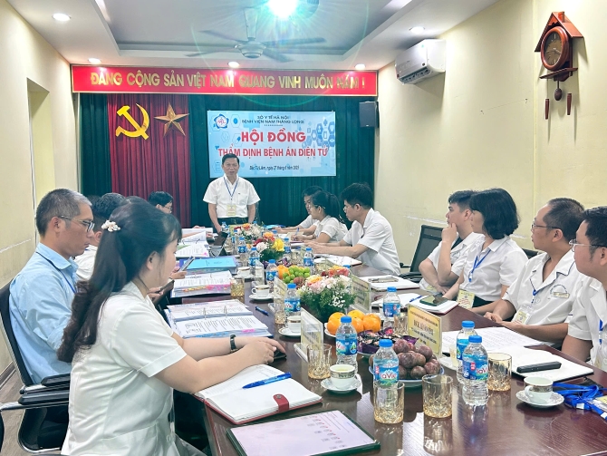 Bệnh viện công lập thứ 17 của Hà Nội triển khai bệnh án điện tử- Ảnh 1.