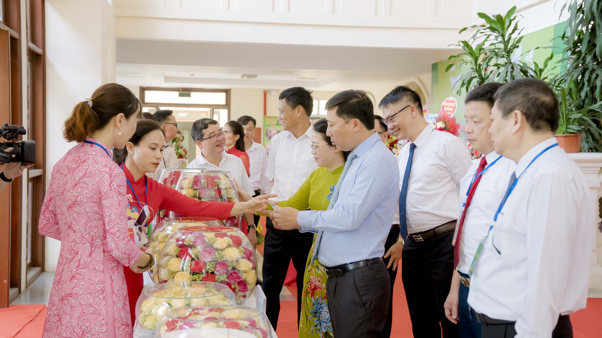 Độc đáo "Hoa bất tử" Mê Linh- Ảnh 2.