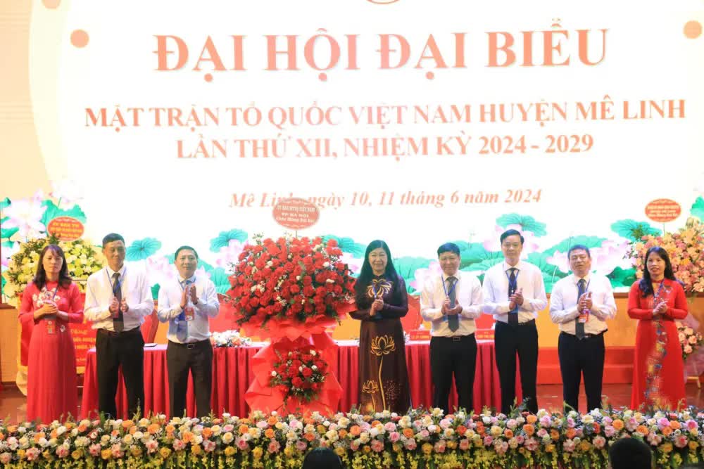 Ông Lê Sỹ Cường đắc cử Chủ tịch Ủy ban MTTQ Việt Nam huyện Mê Linh- Ảnh 1.
