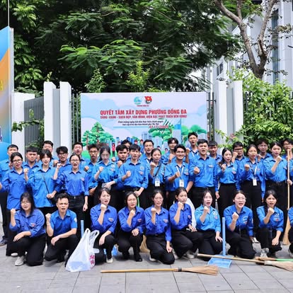 Tuổi trẻ, phụ nữ phường Đống Đa ra quân làm đẹp cảnh quan, hướng tới chào mừng ngày hội lớn- Ảnh 8.