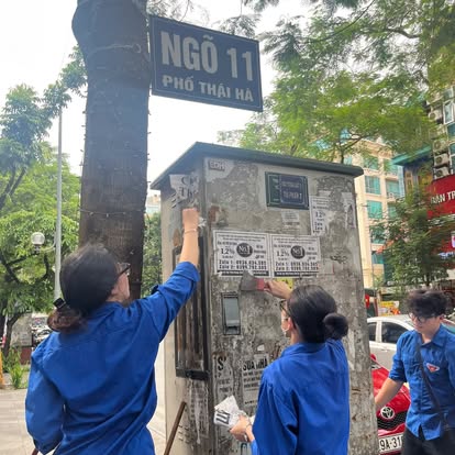 Tuổi trẻ, phụ nữ phường Đống Đa ra quân làm đẹp cảnh quan, hướng tới chào mừng ngày hội lớn- Ảnh 2.
