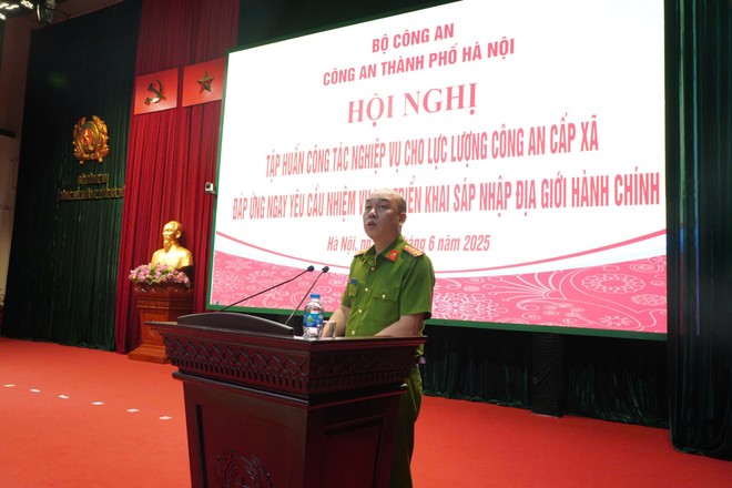 Hà Nội: Hơn 10.200 cán bộ chiến sỹ Công an cấp xã được tập huấn nghiệp vụ chính quyền hai cấp- Ảnh 4.
