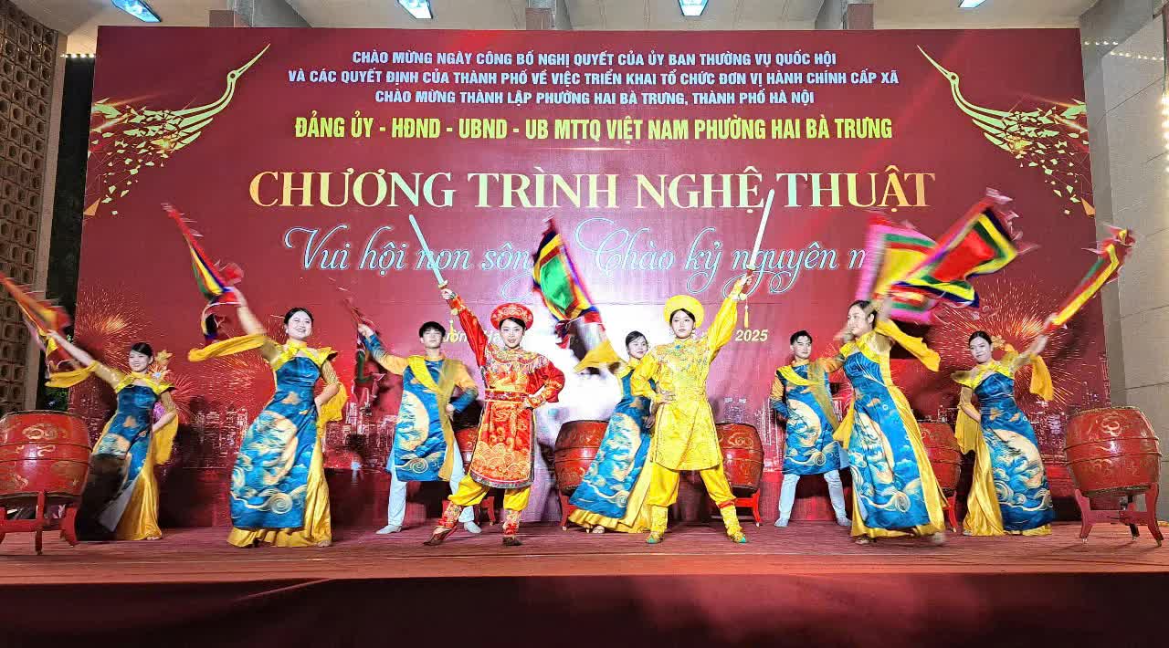 Phường Hai Bà Trưng “Vui hội non sông - Chào kỷ nguyên mới”- Ảnh 3.